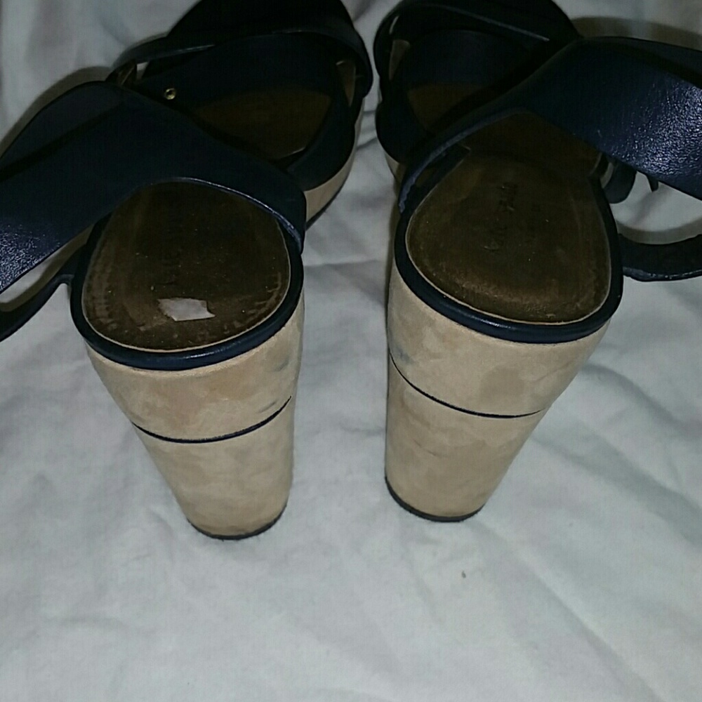 Kate Spade - Picture 4 of 6